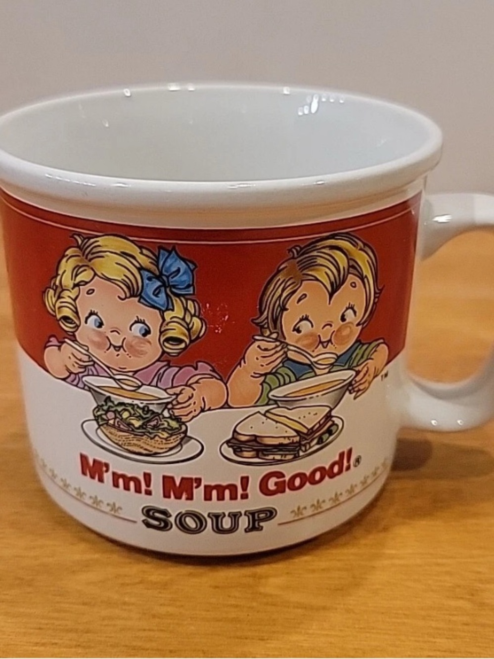 VTG 1993 Campbell Soup Ceramic Mug featuring the Classic Campbell Kids.